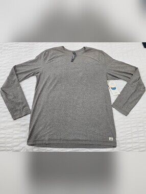 NWT Mens Vuori Longsleeve Shirt